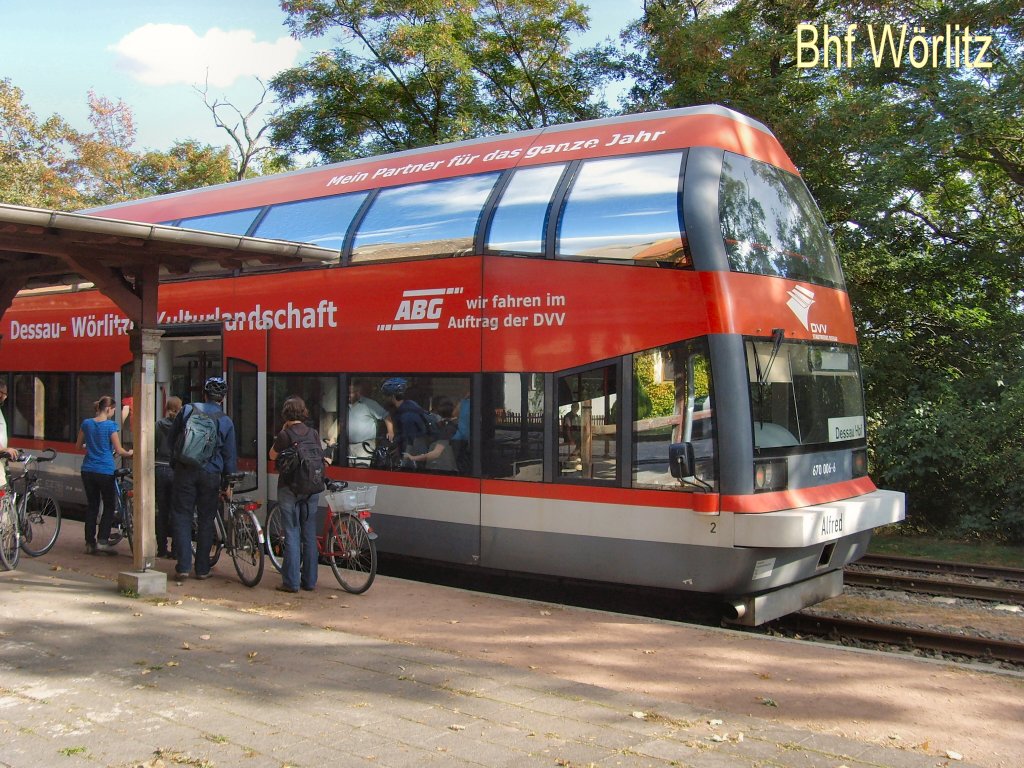 BR 670 im Bhf Wrlitz, September 2009