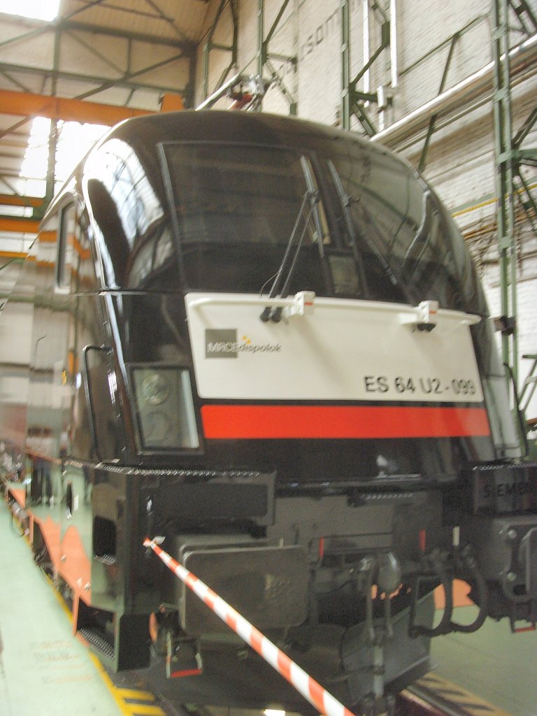 ES 64 im Aw Dessau, September 2009