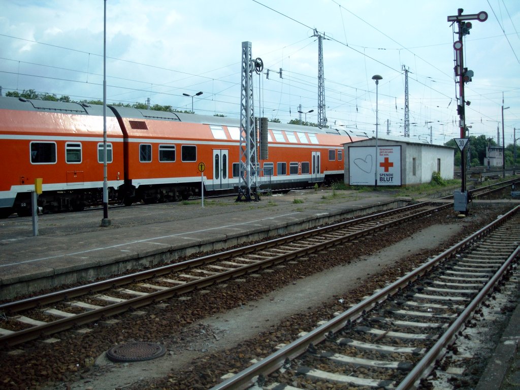 Bahnhof Sangerhausen mit Doppelstockzug